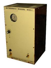 Jakie elektrody i napięcie do wydajnej elektrolizy wody? 12V, aluminium, ołów
