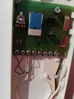 Connecting & Replacing Old Intercom with Cyfral Smart 5p: Wiring & Troubleshooting Help