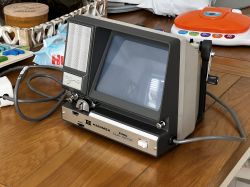 Hanimex E300 jako konsola/terminal komunikacyjny z ChatGPT