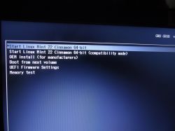 HP 250-G4 - błąd 0x1A przy bootowaniu Linux Mint z USB, brak Secure Boot w BIOS.