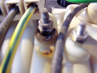Siemens DH 21400 - What to isolate the horny contacts in an electric heater? Siemens DH 21400 - What to isolate the horny contacts in an electric heater?