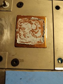 Test past termoprzewodzących AAB TG2 PK012 vs Arctic MX-2 w laptopie MSI GT 683