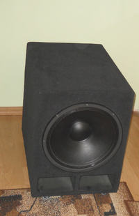 Subwoofer BR na głośniku B&C 15PLB76 Subwoofer BR na głośniku B&C 15PLB76