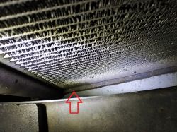 Skoda Fabia II Czy ten skraplacz jest uszkodzony ? Skoda Fabia II Czy ten skraplacz jest uszkodzony ?