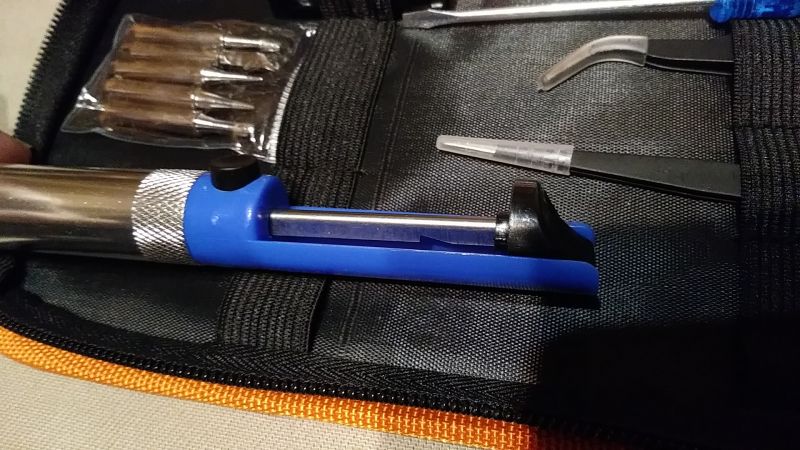 Testuję zestaw lutowniczy - bez miernika i z lutownicą sieciową z regulowaną mocą.