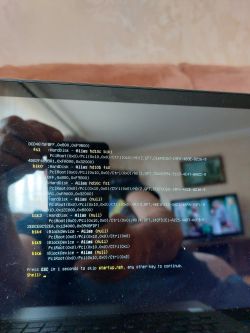 Medion E2215T: Instalacja Win7, wyłączony Secure Boot, ekran błędu po starcie