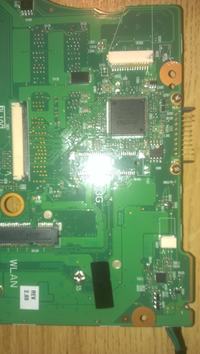 Toshiba Satelite L650-116 - Jak uruchomić laptopa bez włącznika?
