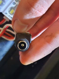 Poszukiwanie złączki z wejściem zasilającym - gdzie zakupić?