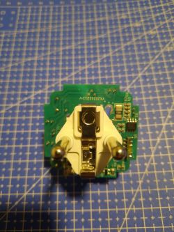 Disassembled Circuit of IMMAX NEO LITE 07762L Plug Top view of the disassembled circuit of the IMMAX NEO LITE 07762L smart plug.