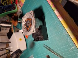 How to Safely Remove PCB from Wilo Yonos Para SD15/6B PWM1 W MC Pump Without Damage