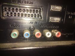 LG 32LS350s - jak podłączyć słuchawki (mini jack)? LG 32LS350s - jak podłączyć słuchawki (mini jack)?