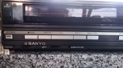 Sanyo VHR-1100EE - nie przyjmuje i nie wysuwa kasety, czy warto naprawiać?