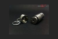 Latarka Porsche Design - Jak ładować? Czy nie brakuje elementu?