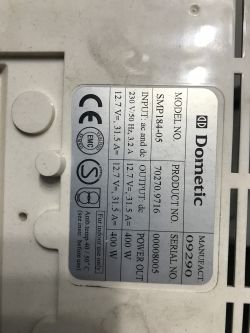 Dometic SMP184-05 - Jakie wartości rezystorów w przetwornicy 12V?