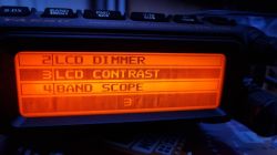 Yaesu FTM-310D/FTM-150 – plamy i nierówny kontrast wyświetlacza.
