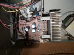 Wnętrze starej wieży Sanyo DC-X300 Wnętrze starej wieży Sanyo DC-X300
