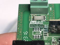 WiFi Relay ATLO-B1-Tuya Circuit Board Close-up of a circuit board with component and port markings.
