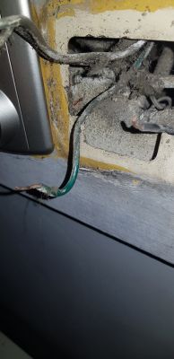 Podwójny włącznik światła na starej instalacji