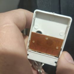 EK-04 Christmas tree lights: Why do only every second LED light up without the driver?