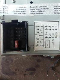 Identifying Power Pins for Radio VW RCD 300 MP3 to Connect to a 12V Power Supply