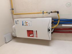 Ariston HS Premium 24 EU2 - how to zone underfloor, radiators and Siri