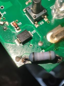 Jakie wartości ma opornik na zdjęciach? [Elektroda]