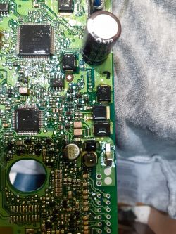 Kontynuacja naprawy modułu hamulca postojowego w Toyota T27 - wymiana elementów, odczyt błędów OBD