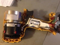 Dewalt DCF899 - Cordless impact wrench burns the control system Dewalt DCF899 - Cordless impact wrench burns the control system