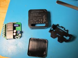 Dismantled Wi-Fi Curtain Module QS-WIFI-CP03.