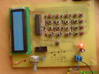Kalkulator na ATmega8 2+2=4 Kalkulator na ATmega8 2+2=4
