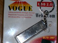 pendrive lexar jd firefly odwrotnie 5V oraz pendrive Vogue pendrive lexar jd firefly odwrotnie 5V oraz pendrive Vogue