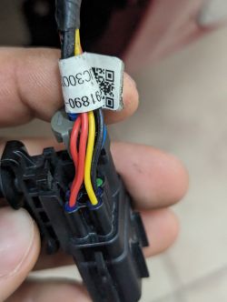 Schemat wiązki czujników parkowania przód Hyundai Santa Fe IV FL 2022