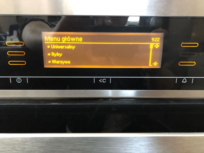 Miele DG 5080 - przycisk prawy dolny nie załącza się tak precyzyjnie jak pozostałe