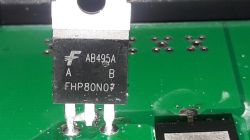 Kontroler solarny PWM EL-CM3024Z-30A 12V/24V LCD - tranzystory?