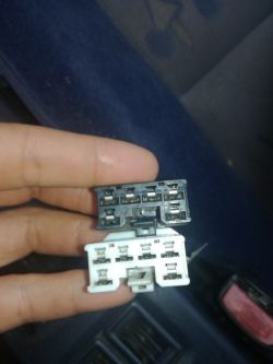 Mitsubishi Carisma 2000 1.8GDI - Wiązka kabla z dwoma wtyczkami