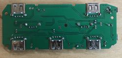 Tani 7-portowy HUB USB 2.0 - test z 7 urządzeniami, teardown, wnętrze Tani 7-portowy HUB USB 2.0 - test z 7 urządzeniami, teardown, wnętrze