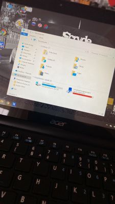 Dlaczego po formatowaniu ACER Aspire Switch 10E nie wykrywa dysku dodatkowego?