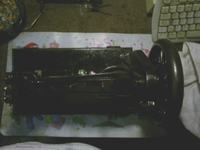 Identyfikacja modelu i producenta maszyny do szycia ze zdjęć