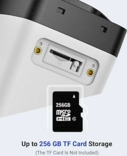 Zbliżenie na gniazdo karty microSD w urządzeniu, z kartą 256 GB TF obok.