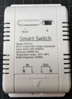 White Tuya smart switch model TYTE-D1 with visible technical specifications.