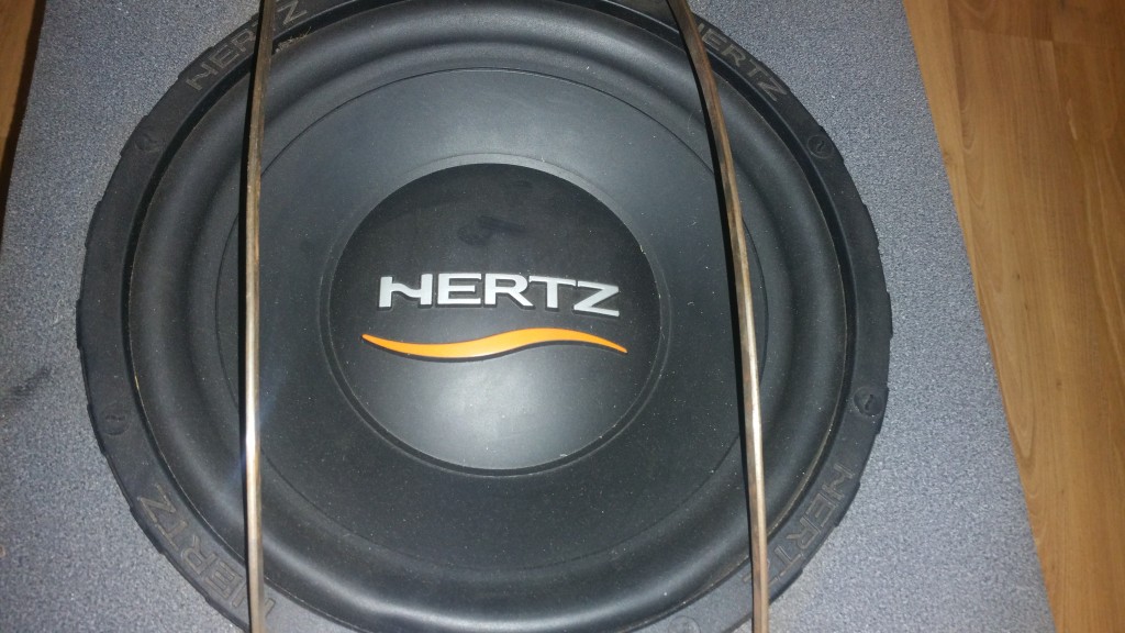 Hertz es 300 короб