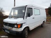 mercedes 208D kaczka 1994 - Urwał się dolny zawias od drzwi kierowcy mercedes 208D kaczka 1994 - Urwał się dolny zawias od drzwi kierowcy
