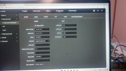 Ekran komputera z ustawieniami sieci TCP/IP