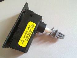 Daihatsu - Usterka regulacji wysokości swiateł... zagwozdka.