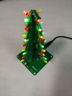 BTE-184 - migająca choinka - popularny kit z Aliexpress - Test / Opis BTE-184 - migająca choinka - popularny kit z Aliexpress - Test / Opis