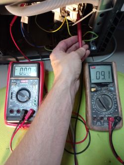 Electrolux ESF75511LX: Brak napięcia na grzałce, hydrostat i cewka tacho sprawdzone