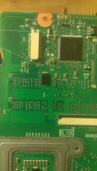 Toshiba Satelite L650-116 - Jak uruchomić laptopa bez włącznika?