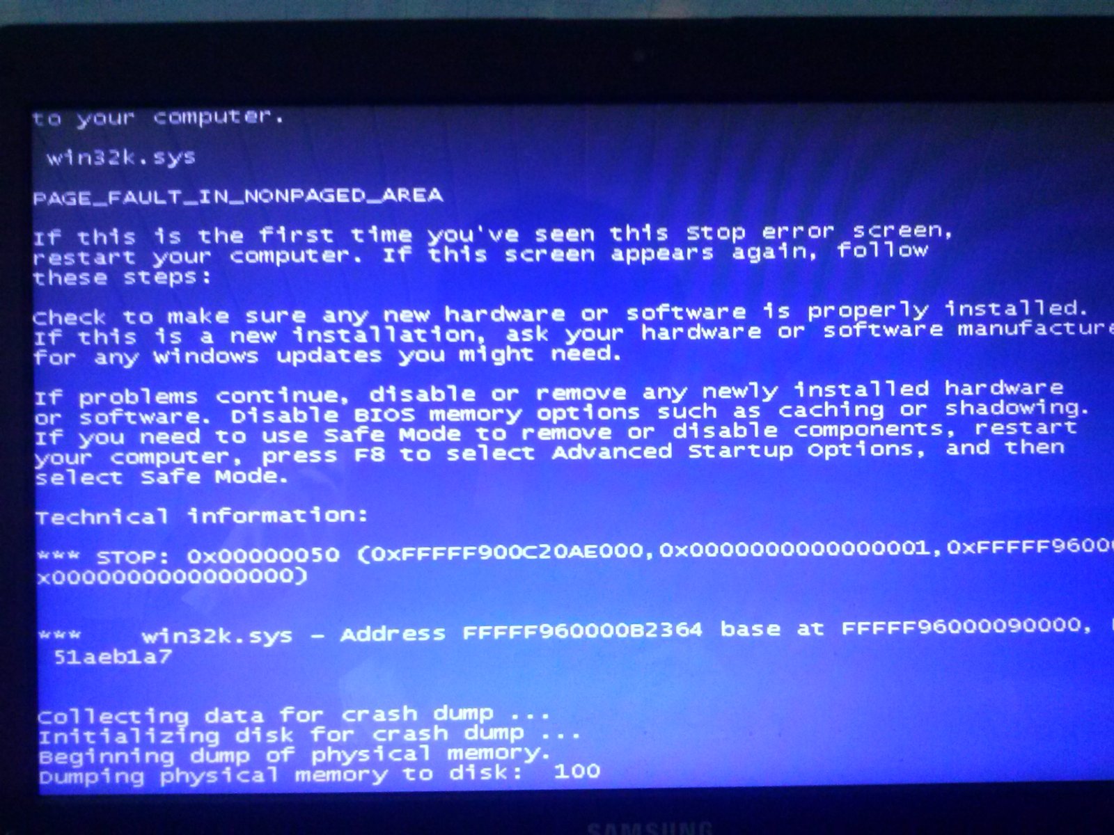 Коды ошибок синего экрана 10. Экран смерти виндовс 7. Синий экран смерти 0x00000124. Синий экран смерти Windows 7. Синий экран смерти виндовс 2000.