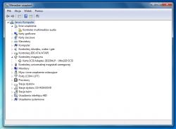 Zrzut ekranu menedżera urządzeń w systemie Windows 7 z widocznymi urządzeniami, w tym karta SCSI Adaptec 29320ALP - Ultra320 SCSI.