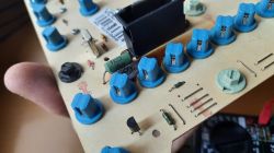 Skoda Felicia 1.3mpi - przepalony opornik i kontrolka akumulatora: możliwości wymiany